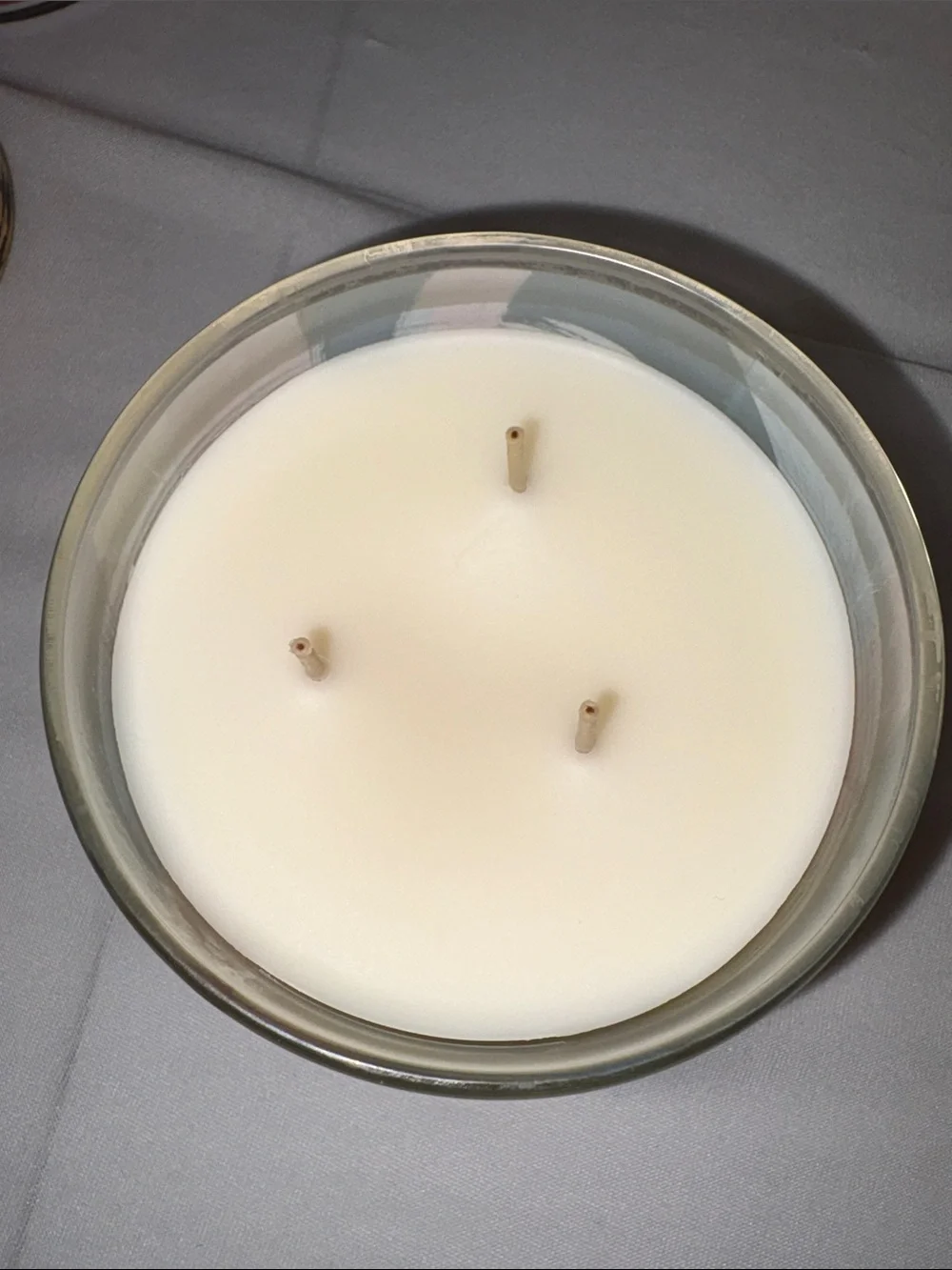 Bath & Body Works White Barn candle 14.5 oz 3 wick new Red, White, and Blue Cake